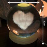 چراغ خواب مدل گوی کریستالی طرح قلب 3D/ یونیک کالا