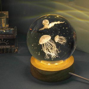 چراغ خواب مدل گوی کریستالی طرح عروس دریایی/ یونیک کالا